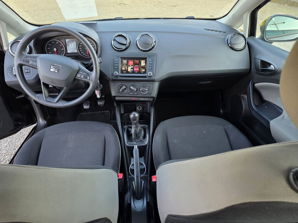 SEAT Ibiza 1.4 16V 3p. Stylance DUAL (7)