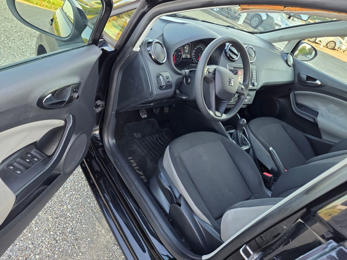 SEAT Ibiza 1.4 16V 3p. Stylance DUAL (8)