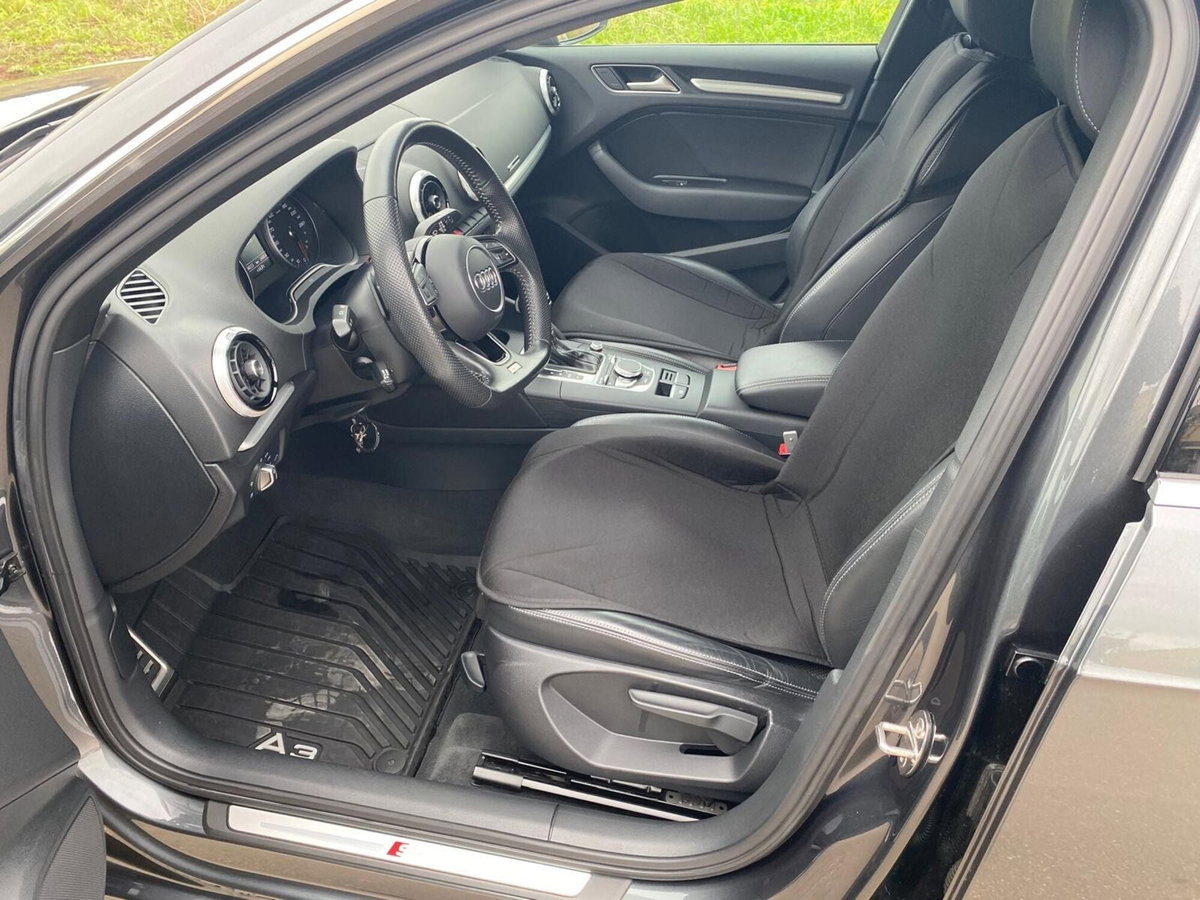 Audi A3 Sportback 30 TDI S tronic Sport (10)