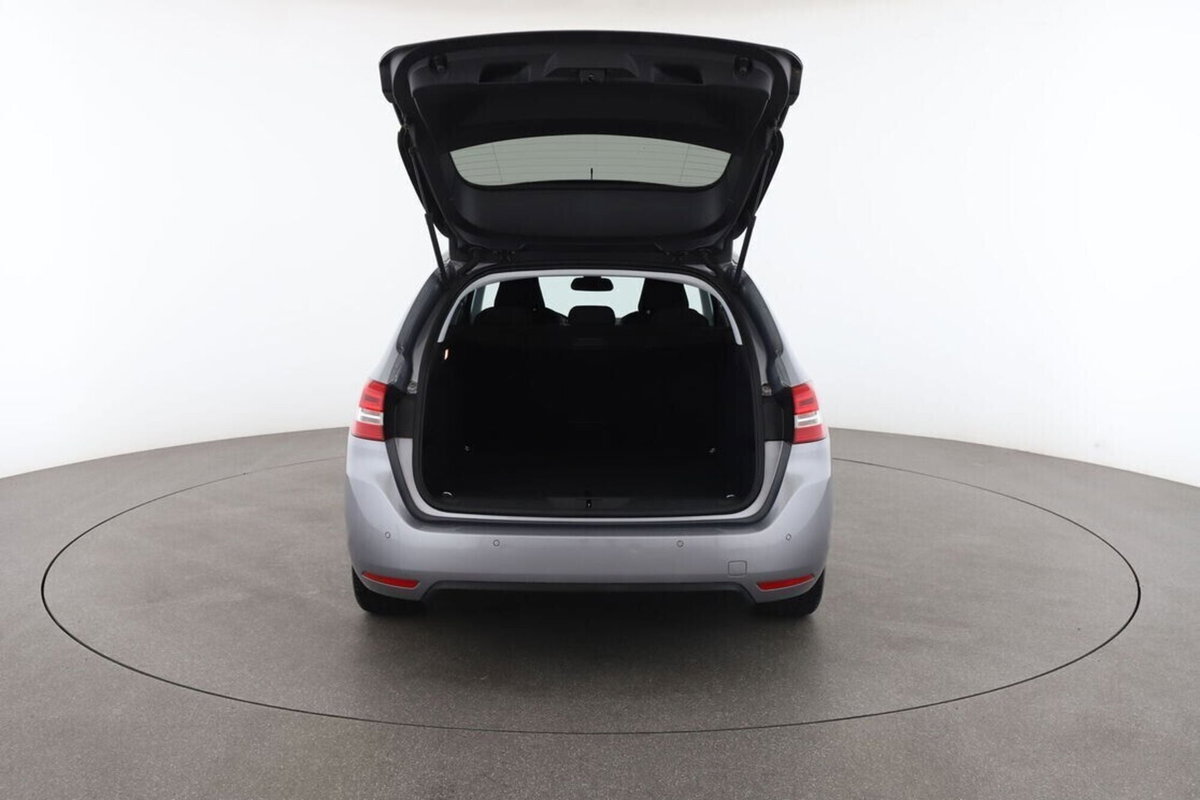 Peugeot 308 SW BlueHDi 130 S&S Allure (4)