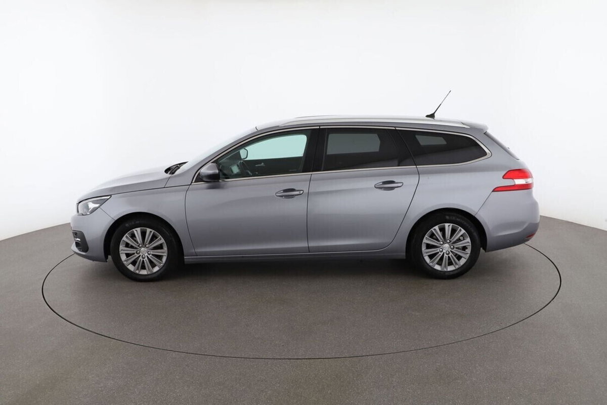 Peugeot 308 SW BlueHDi 130 S&S Allure (6)