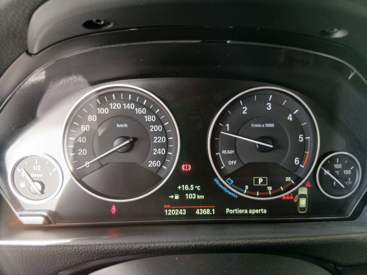 BMW Serie 6 Gran Turismo 620d xDrive  Luxury (19)
