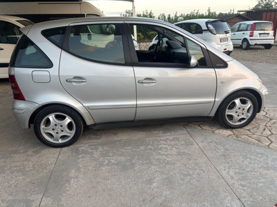 Mercedes-Benz Classe A 170 CDI cat Elegance (4)