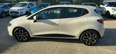 Renault Clio 1.2 75 CV 5 porte Duel (11)