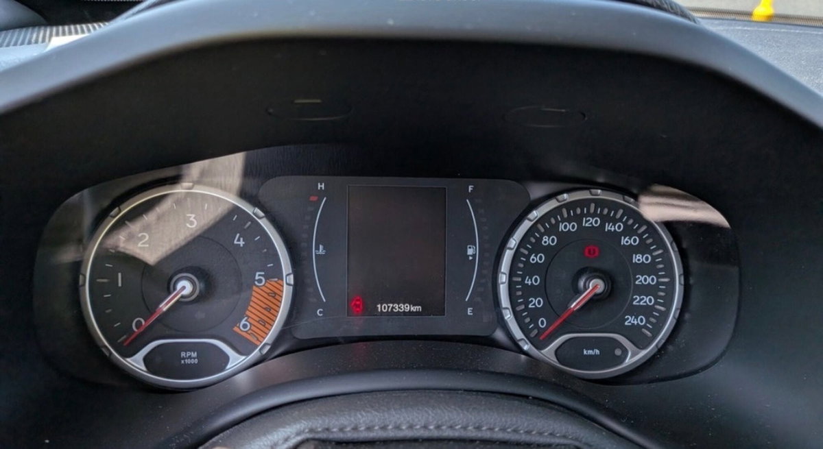 Jeep Renegade 2.0 Mjt 140CV 4WD Active Drive Low Limited (4)