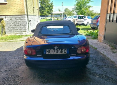 Mazda MX-5 1.6i 16V cat The Bridge (14)