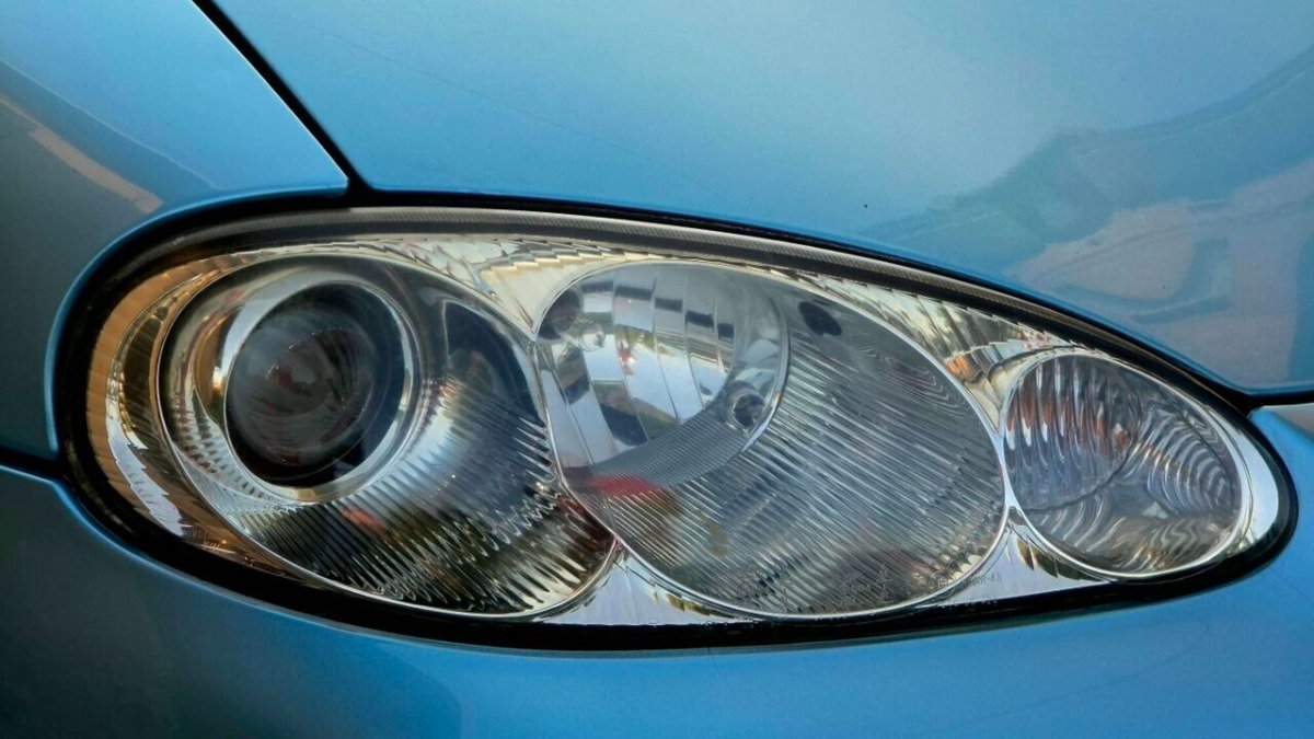 Mazda MX-5 1.6i 16V cat Rainbow (16)