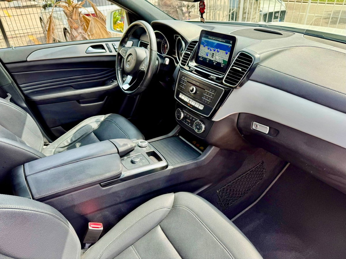 Mercedes-Benz GLE Coupé 350 d 4Matic Coupé Exclusive (12)