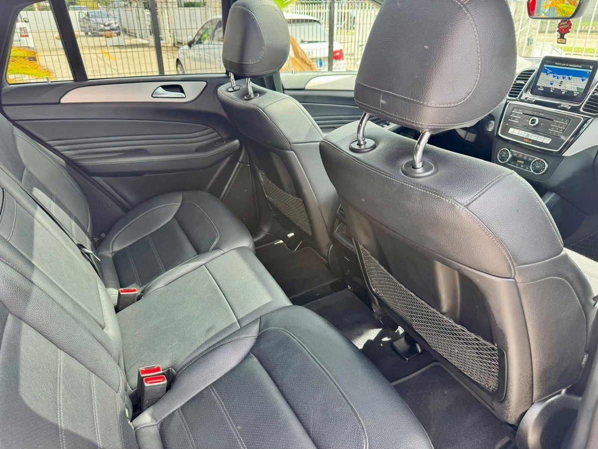 Mercedes-Benz GLE Coupé 350 d 4Matic Coupé Exclusive (14)