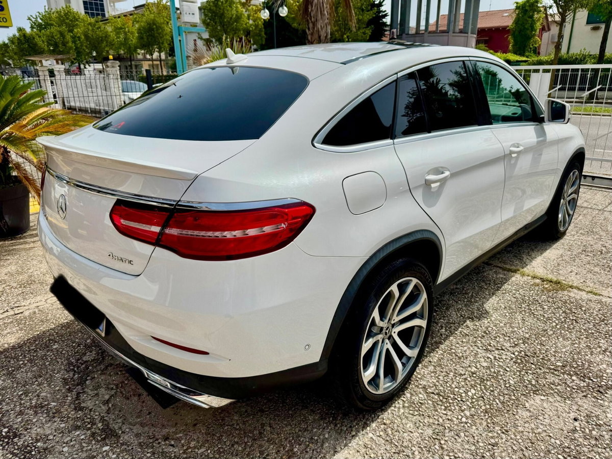 Mercedes-Benz GLE Coupé 350 d 4Matic Coupé Exclusive (5)