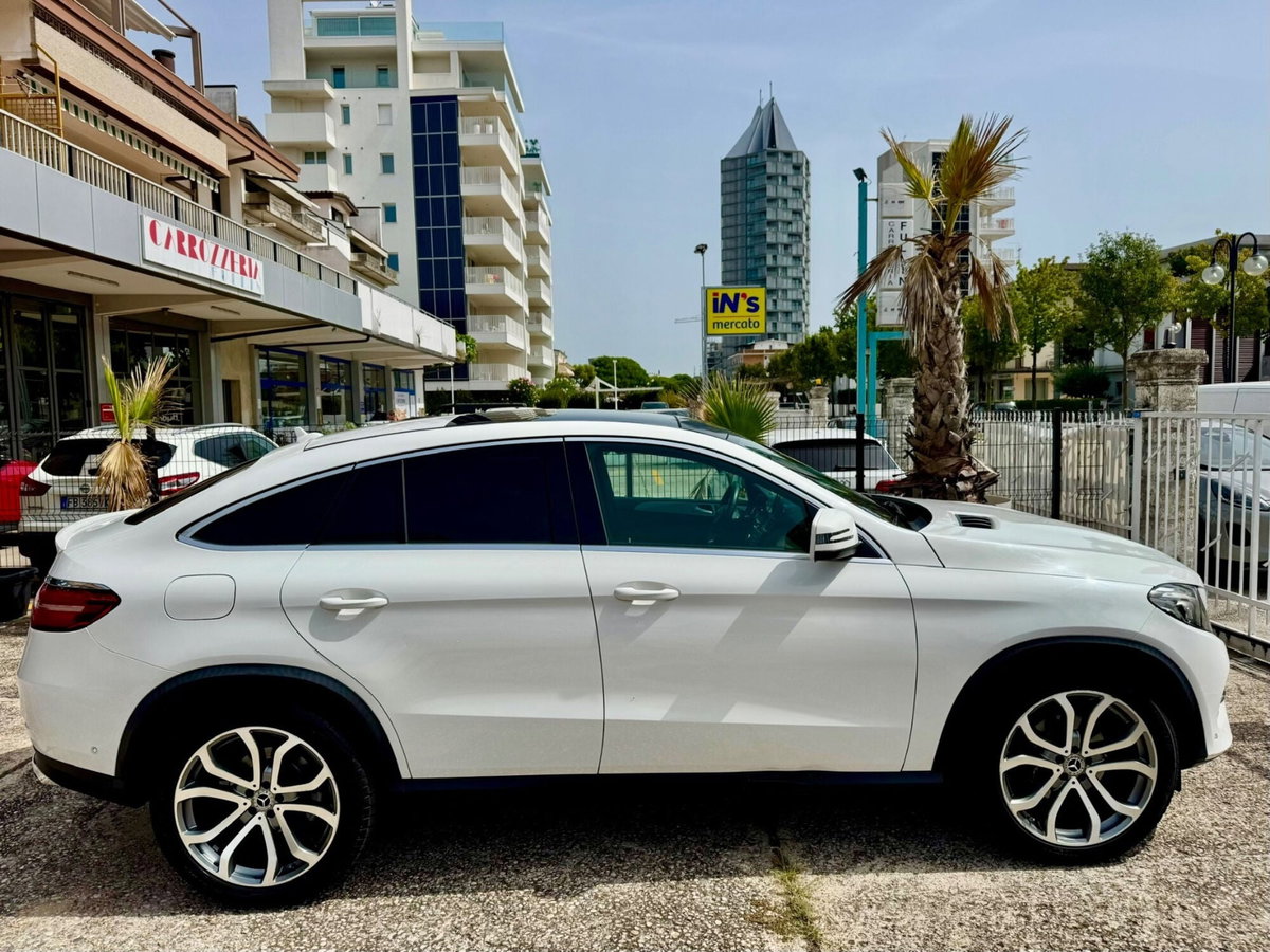 Mercedes-Benz GLE Coupé 350 d 4Matic Coupé Exclusive (6)