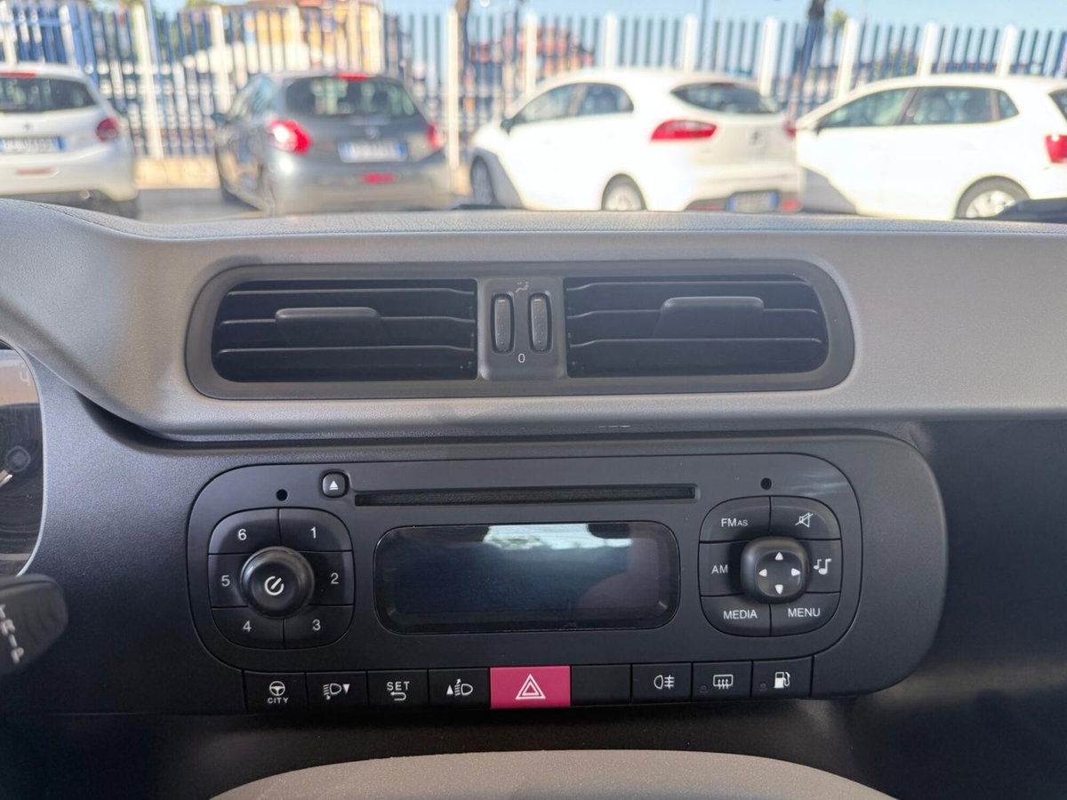 Fiat Panda 0.9 TwinAir Turbo Natural Power Lounge (15)