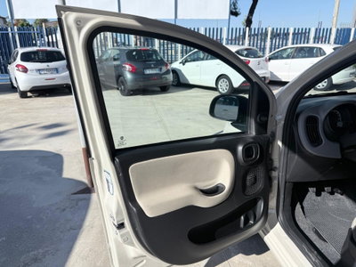 Fiat Panda 0.9 TwinAir Turbo Natural Power Lounge (17)