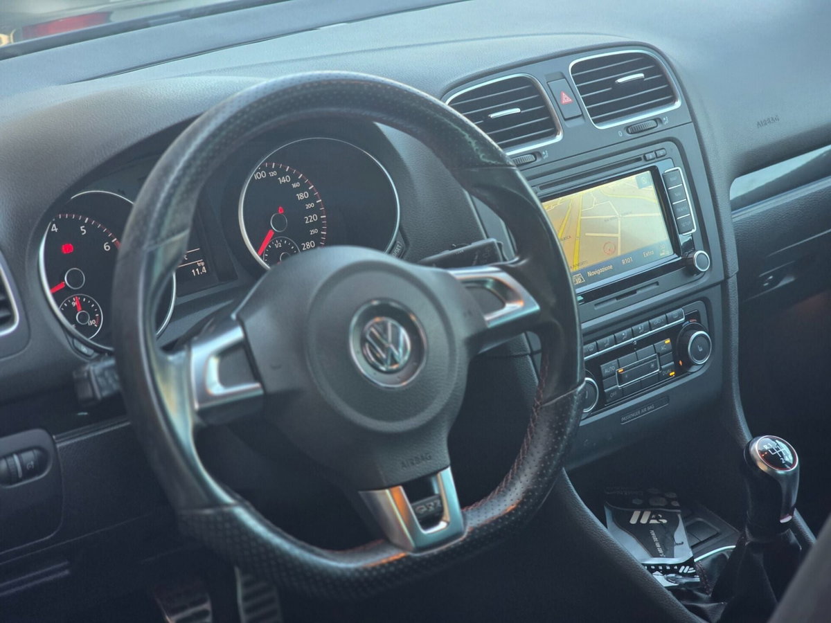 Volkswagen Golf 2.0 TSI 5p. GTI (10)