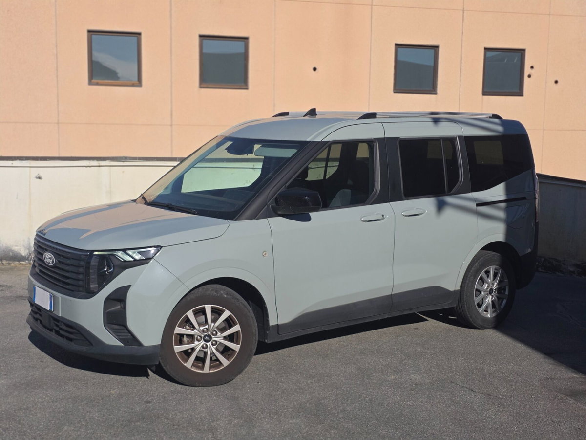 Ford Tourneo Courier 1.0 EcoBoost 100 CV Plus (3)