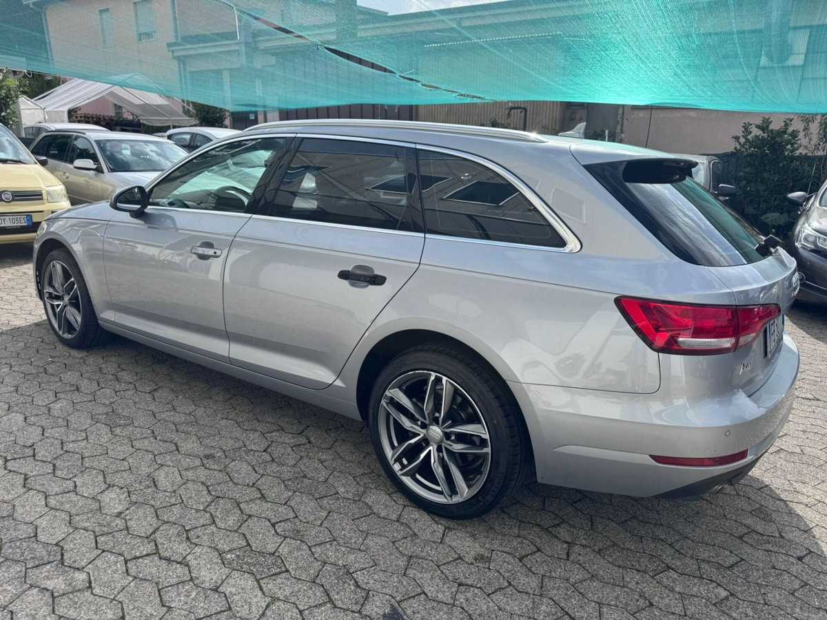 Audi A4 Avant 2.0 TDI 122 CV S tronic Business (4)