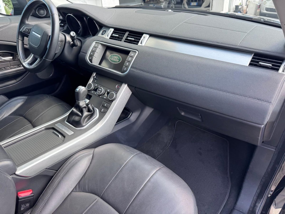 Land Rover Range Rover Evoque 2.0 eD4 5p. Pure (11)