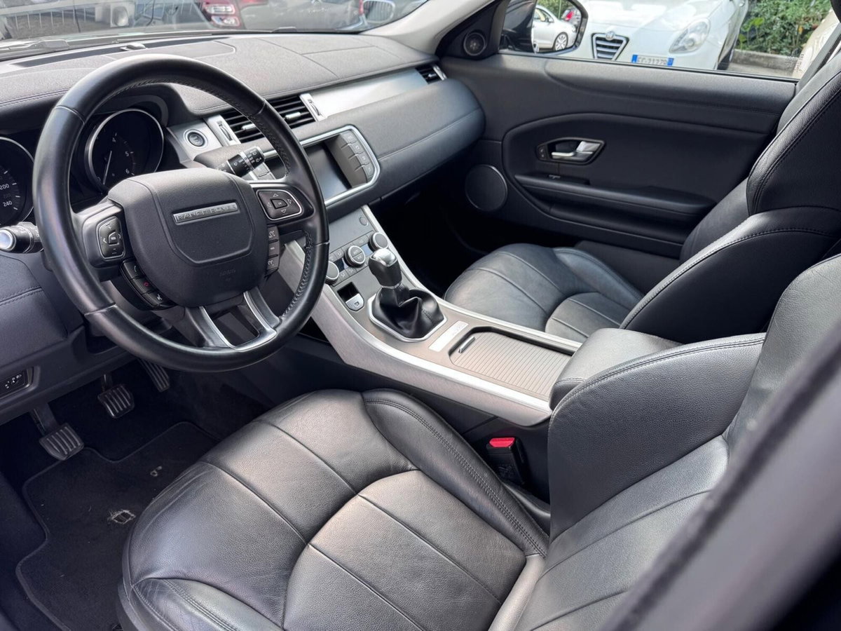 Land Rover Range Rover Evoque 2.0 eD4 5p. Pure (8)