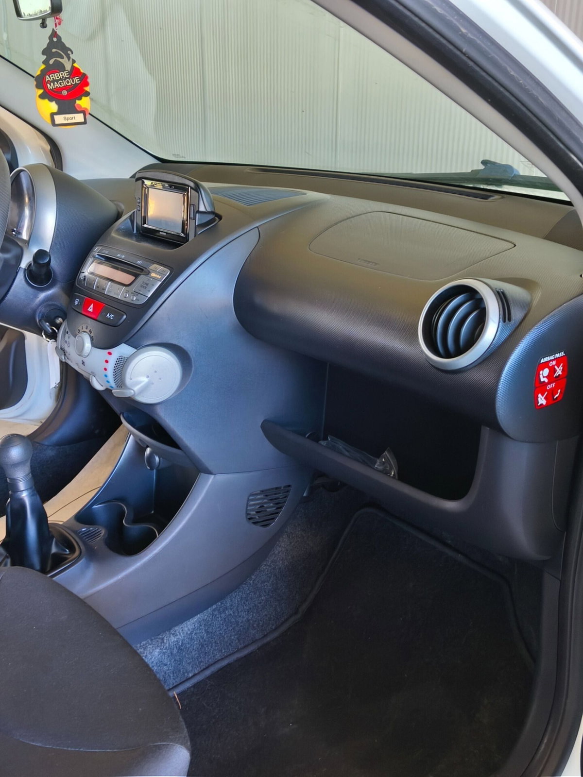 Toyota Aygo 1.0 12V VVT-i 5 porte Lounge Connect (18)