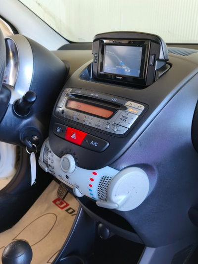 Toyota Aygo 1.0 12V VVT-i 5 porte Lounge Connect (20)