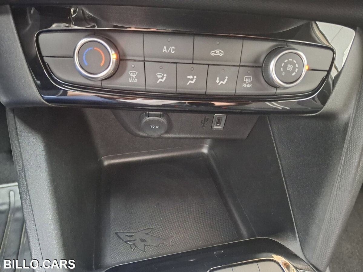 Opel Corsa 1.2 100 CV GS Line (10)