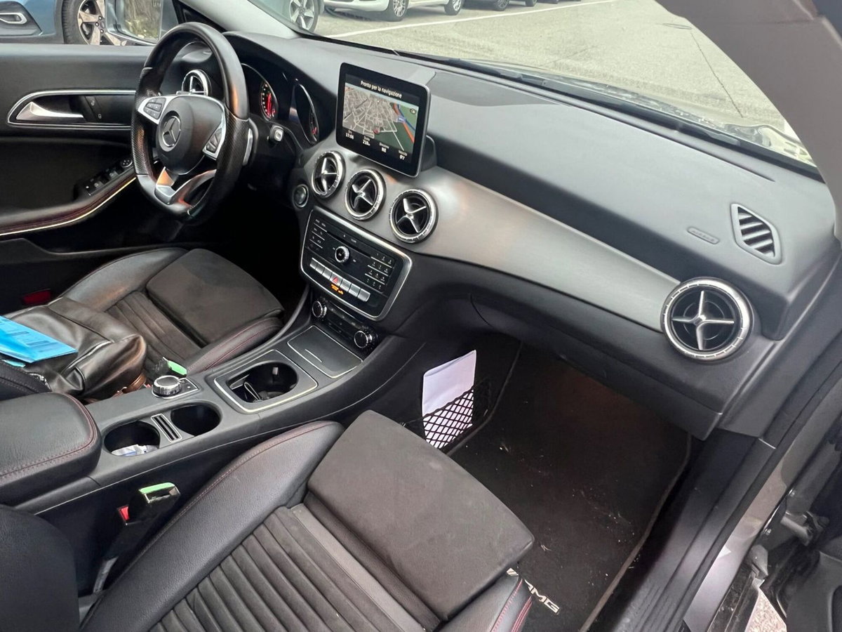 Mercedes-Benz CLA 200 d Premium (16)