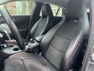 Mercedes-Benz CLA 200 d Premium (20)