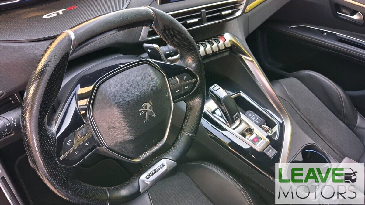 Peugeot 5008 BlueHDi 130 S&S EAT8 GT Line (12)