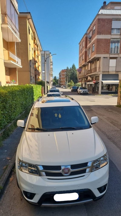 Fiat Freemont 2.0 Mjt 170 CV 4x4 Automatica Lounge (10)