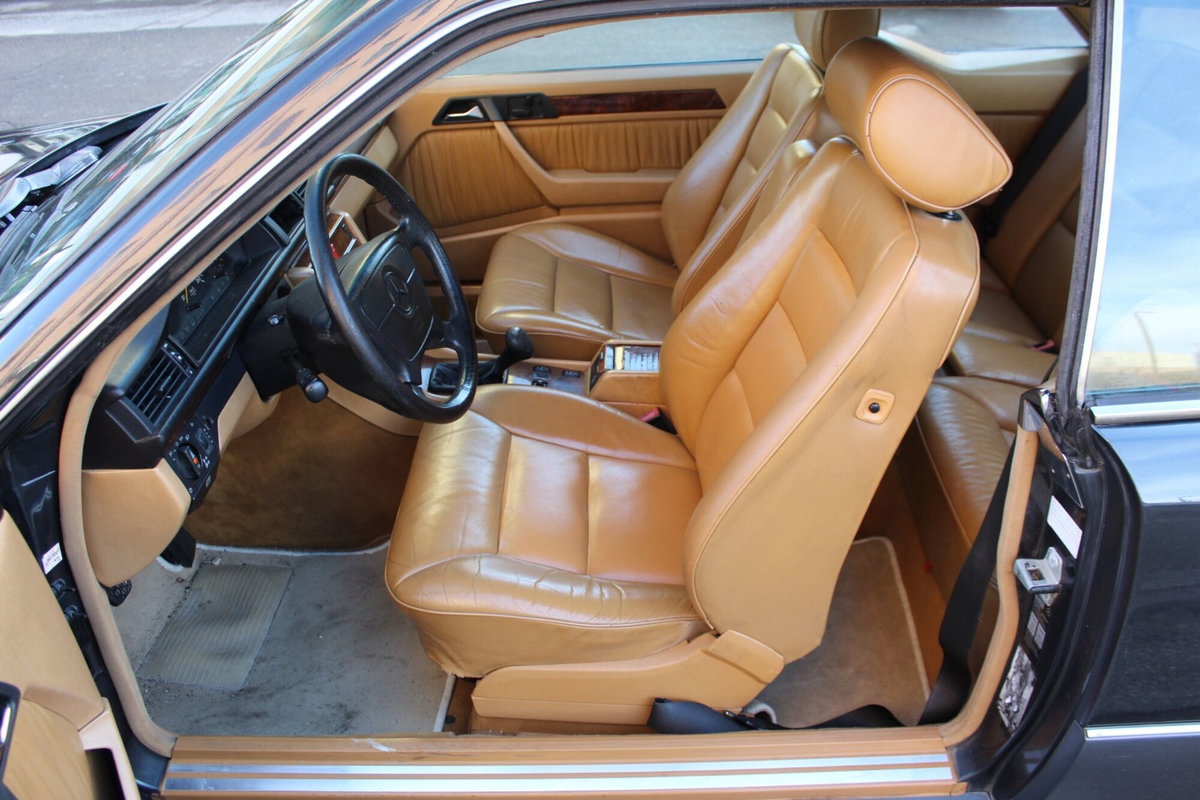 Mercedes-Benz 300 Cabrio 300 CE-24 cat Cabriolet (14)