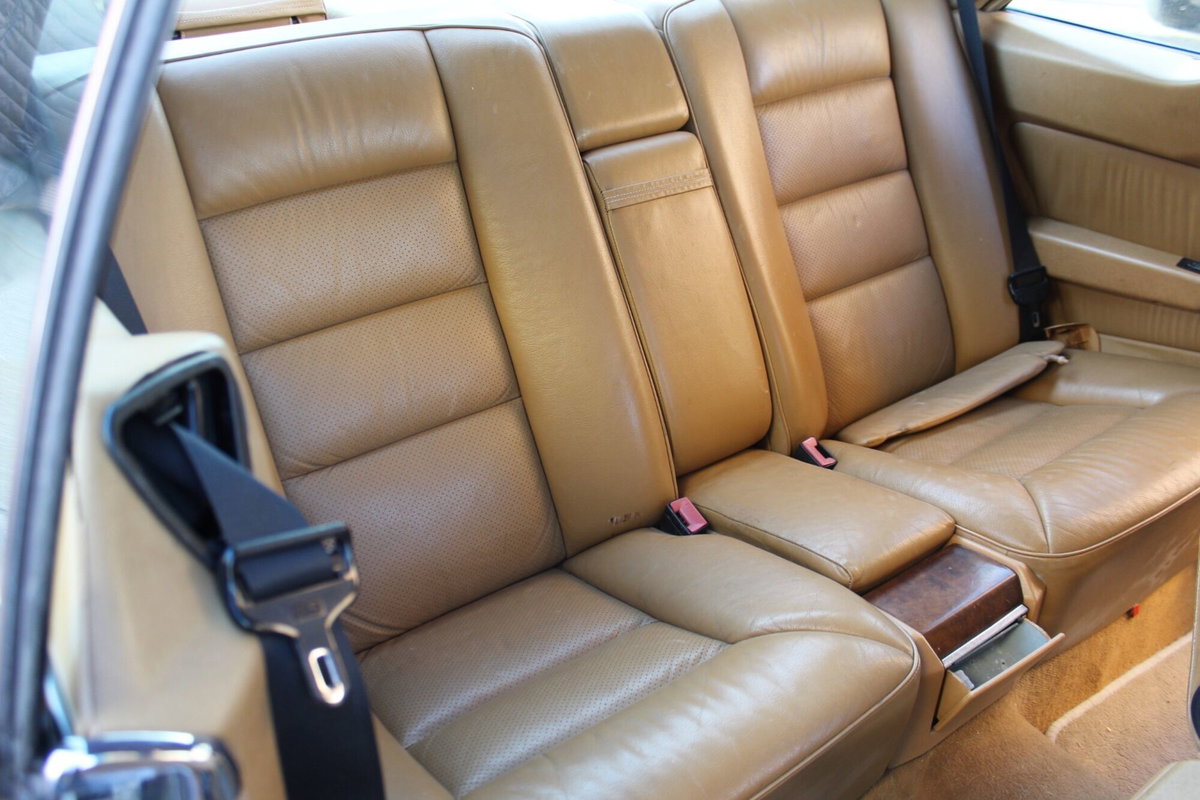 Mercedes-Benz 300 Cabrio 300 CE-24 cat Cabriolet (19)
