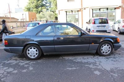 Mercedes-Benz 300 Cabrio 300 CE-24 cat Cabriolet (4)