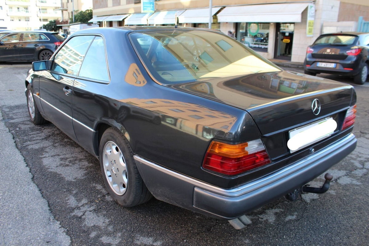 Mercedes-Benz 300 Cabrio 300 CE-24 cat Cabriolet (7)