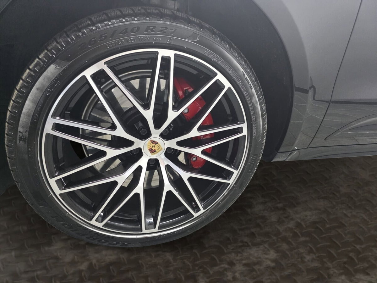 Porsche Macan 2.9 GTS 440cv pdk (9)
