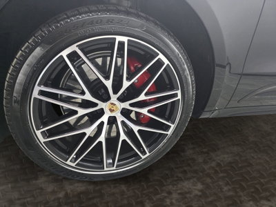 Porsche Macan 2.9 GTS 440cv pdk (9)