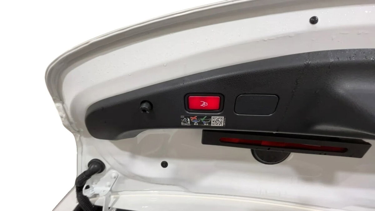 Mercedes-Benz CLE Cabrio 220 d AMG Line Advanced Lifestyle Edition auto (10)