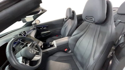 Mercedes-Benz CLE Cabrio 220 d AMG Line Advanced Lifestyle Edition auto (16)