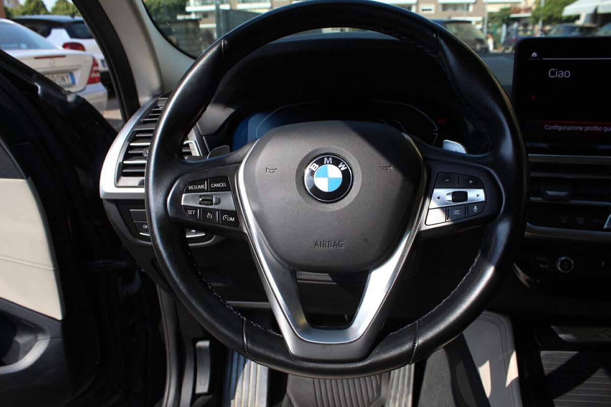 BMW X4 xDrive30d 48V 249CV (17)