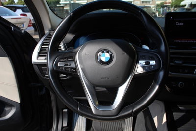 BMW X4 xDrive30d 48V 249CV (17)