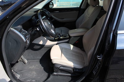 BMW X4 xDrive30d 48V 249CV (18)