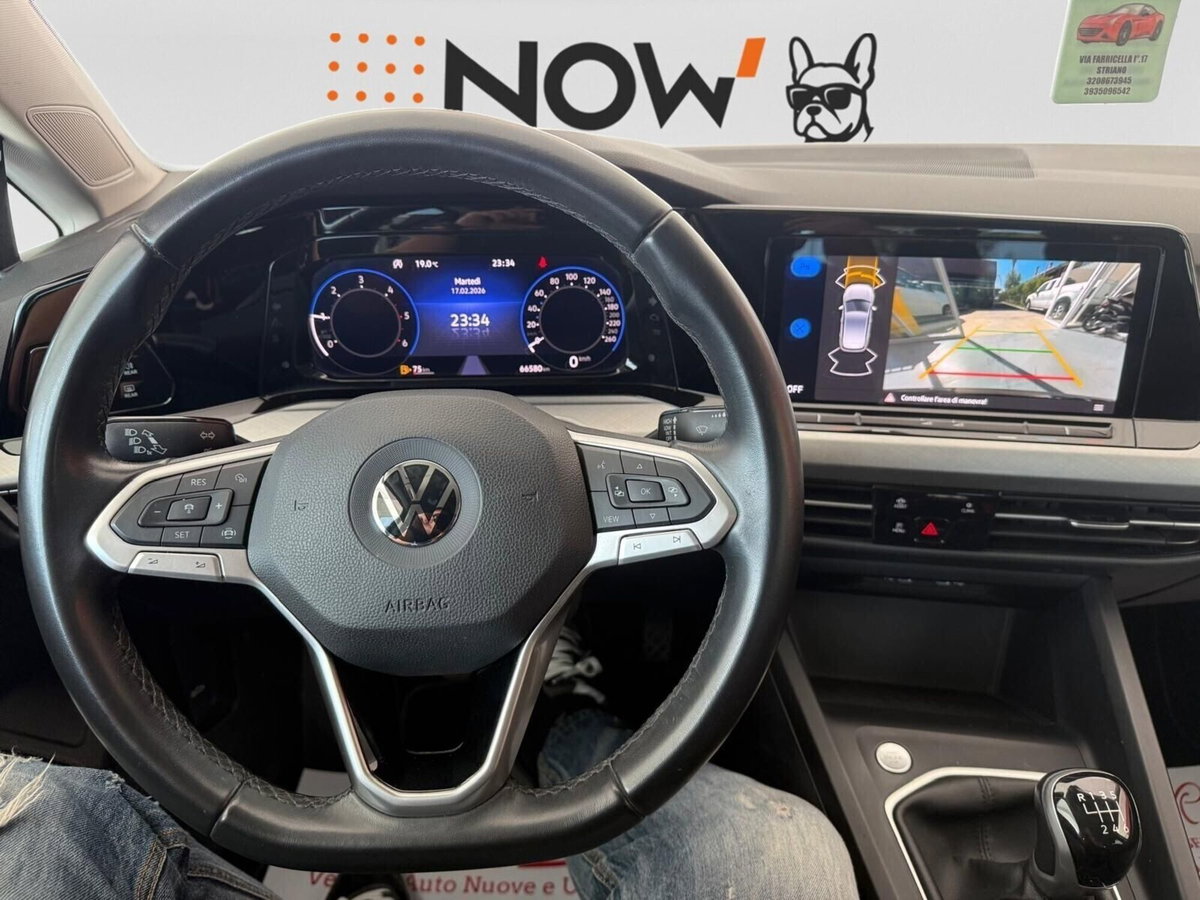 Volkswagen Golf 2.0 TDI SCR Life (13)