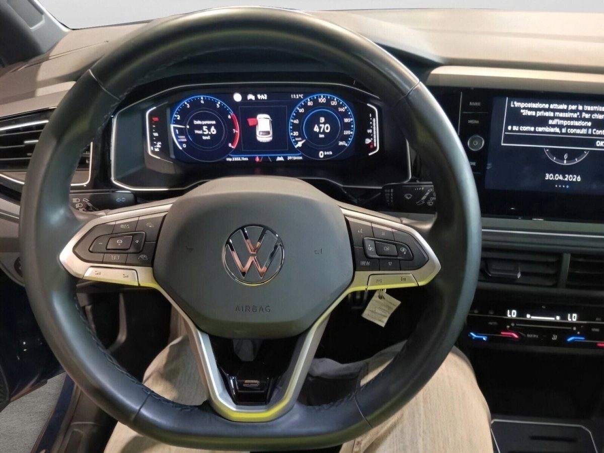 Volkswagen Taigo 1.0 tsi R-Line 115cv (7)