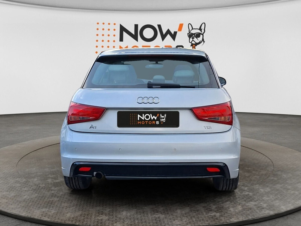 Audi A1 1.6 TDI Attraction (2)