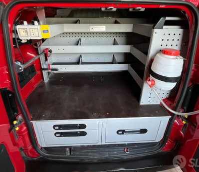 Fiat Fiorino Furgone cargo 1.3 mjt 95cv Adventure (5)