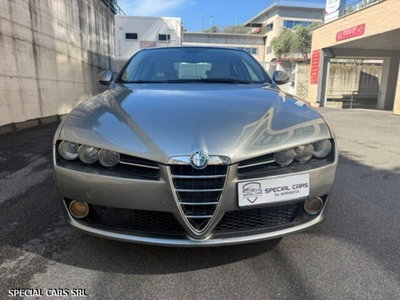 Alfa Romeo 159 1.9 JTDm 16V Distinctive Q-Tronic usata