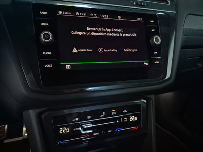 Volkswagen Tiguan Allspace 2.0 TDI 200 CV SCR DSG 4MOTION R-Line (3)