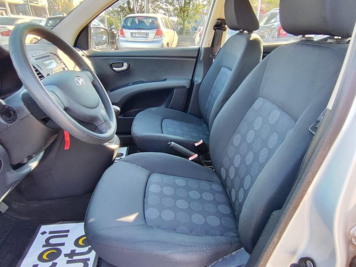 Hyundai i10 1.1 12V BlueDrive GPL Active (9)
