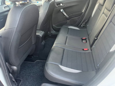 Peugeot 2008 100 Allure (18)