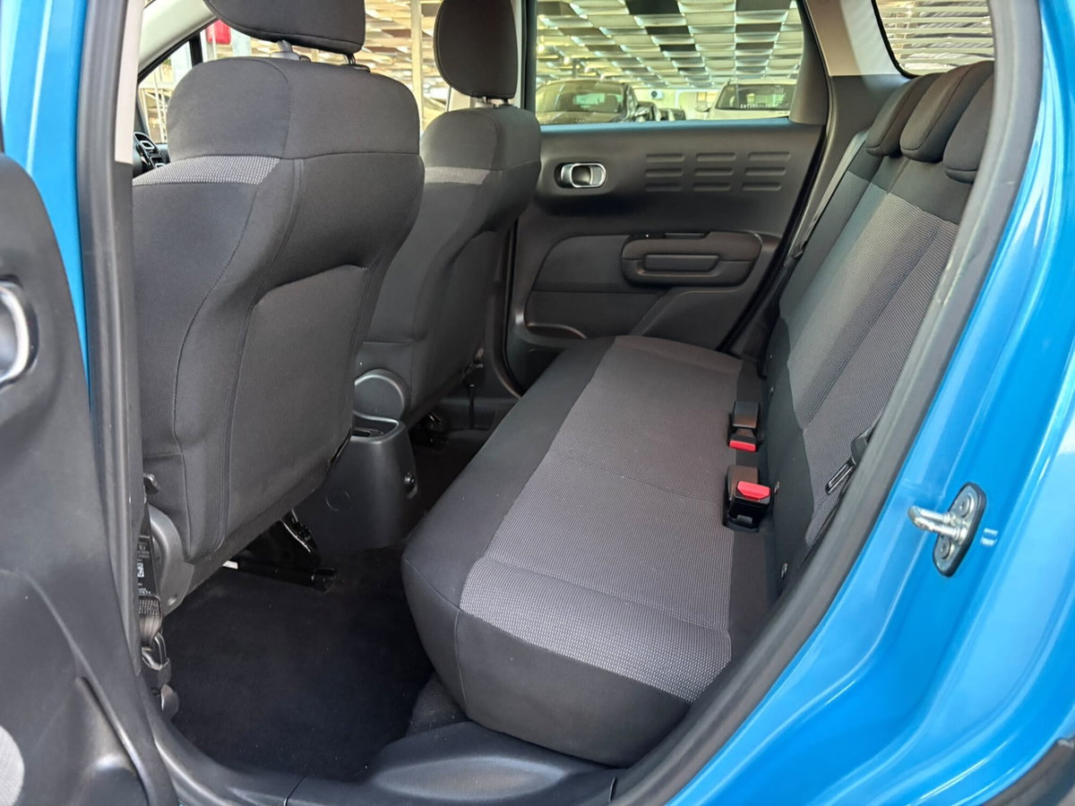 Citroen C3 Aircross BlueHDi 100 Shine (15)