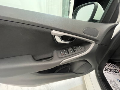 Volvo V40 D2 1.6 Momentum (8)